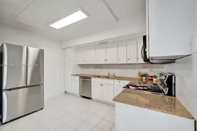 1600 S Ocean Dr #16B, Hollywood, FL 33019 - Photo 6