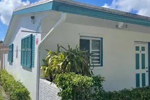 5911 NE 18th Ave, Fort Lauderdale, FL 33334 - Photo 2