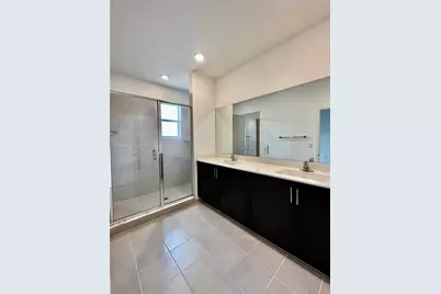 2685 SE 13th Ct, Homestead, FL 33035 - Photo 10