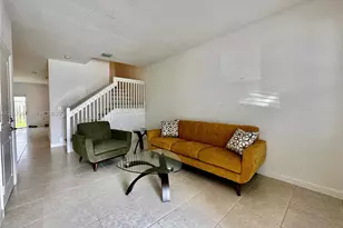 2685 SE 13th Ct, Homestead, FL 33035 - Photo 2