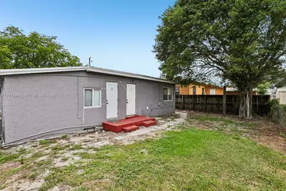 1945 NW 86th St, Miami, FL 33147 - Photo 4