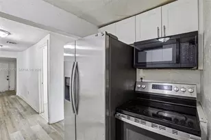 1945 NW 86th St, Miami, FL 33147 - Photo 26