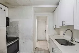 1945 NW 86th St, Miami, FL 33147 - Photo 28