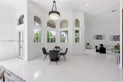13253 SW 25th Pl, Davie, FL 33325 - Photo 18