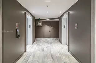 1000 Brickell Plaza, Miami, FL 33131 - Photo 8