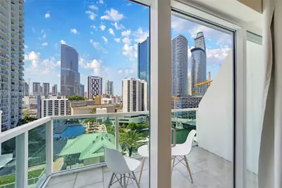 41 SE 5th St #1003, Miami, FL 33131 - Photo 1
