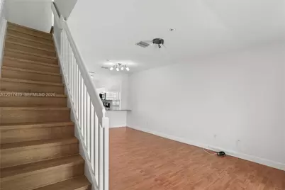 5610 NW 114th Pl #205, Doral, FL 33178 - Photo 10
