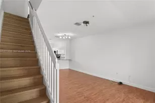 5610 NW 114th Pl, Doral, FL 33178 - Photo 10