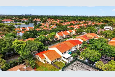 3848 Atlanta St, Hollywood, FL 33021 - Photo 68