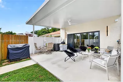 3848 Atlanta St, Hollywood, FL 33021 - Photo 56