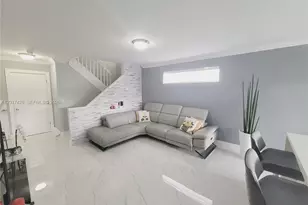 7506 NW 169th Terrace, Hialeah, FL 33015 - Photo 8
