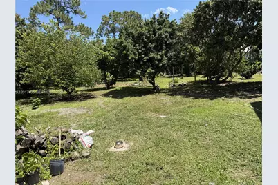 14494 N 64th Way N, Palm Beach Gardens, FL 33418 - Photo 2