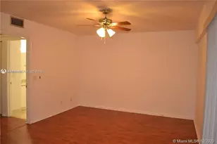 101 SW 132nd Way, Pembroke Pines, FL 33027 - Photo 18