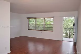 101 SW 132nd Way, Pembroke Pines, FL 33027 - Photo 10