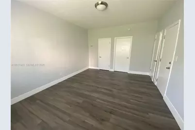 1005 Pennsylvania Ave #10, Miami Beach, FL 33139 - Photo 8