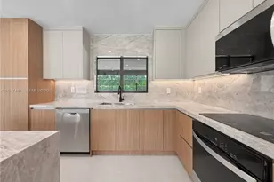 8340 SW 154th Terrace, Palmetto Bay, FL 33157 - Photo 6
