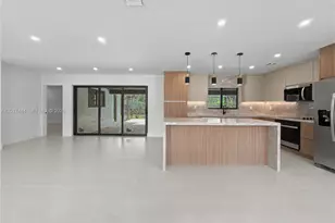 8340 SW 154th Terrace, Palmetto Bay, FL 33157 - Photo 4