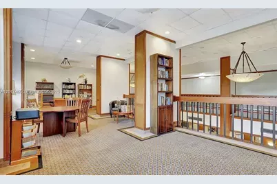 2801 NE 183rd St #1914W, Aventura, FL 33160 - Photo 24