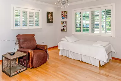 15761 Turnberry Dr, Miami Lakes, FL 33014 - Photo 28