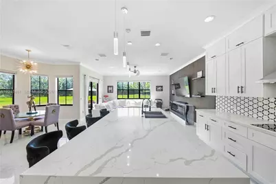 1748 SW 195th Ave, Miramar, FL 33029 - Photo 12