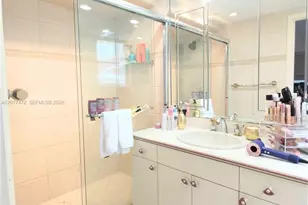 3853 NE 170th St, North Miami Beach, FL 33160 - Photo 38