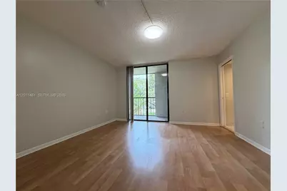 8015 SW 107th Ave #203, Miami, FL 33173 - Photo 8