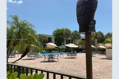 8015 SW 107th Ave #203, Miami, FL 33173 - Photo 14