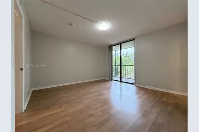 8015 SW 107th Ave #203, Miami, FL 33173 - Photo 6