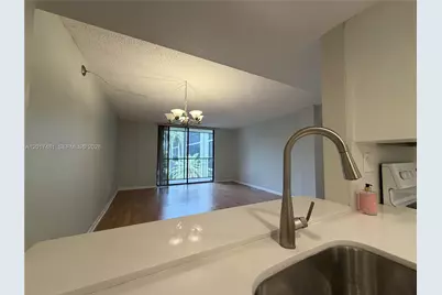 8015 SW 107th Ave #203, Miami, FL 33173 - Photo 2