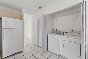 7925 SW 153rd Ct, Miami, FL 33193 - Photo 8