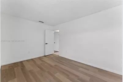 7925 SW 153rd Ct, Miami, FL 33193 - Photo 14