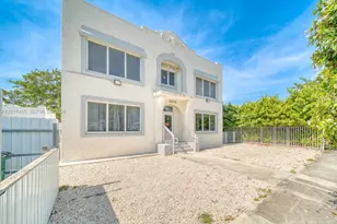 2352 SW 5th St, Miami, FL 33135 - Photo 16