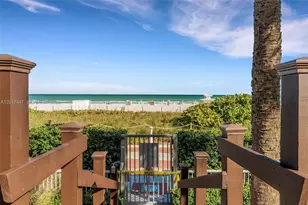 3737 Collins Ave, Miami Beach, FL 33140 - Photo 4
