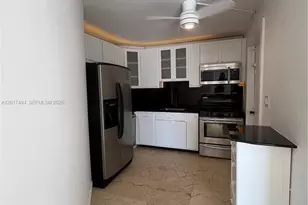 915 Jefferson Ave, Miami Beach, FL 33139 - Photo 8