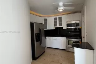 915 Jefferson Ave, Miami Beach, FL 33139 - Photo 6