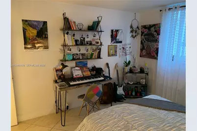 210 SW 11th St #204, Miami, FL 33130 - Photo 10
