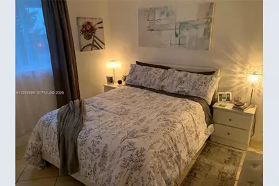 210 SW 11th St #204, Miami, FL 33130 - Photo 8
