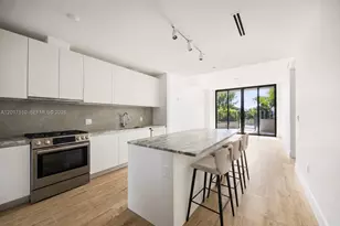 3034 Oak Ave, Coconut Grove, FL 33133 - Photo 4