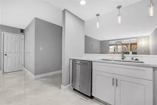 7100 NW 17th St, Plantation, FL 33313 - Photo 6