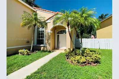 18801 NW 12th St #18801, Pembroke Pines, FL 33029 - Photo 2