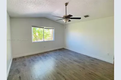 18801 NW 12th St #18801, Pembroke Pines, FL 33029 - Photo 18