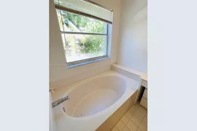 18801 NW 12th St #18801, Pembroke Pines, FL 33029 - Photo 28