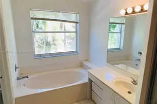 18801 NW 12th St, Pembroke Pines, FL 33029 - Photo 26