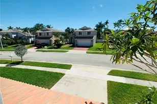 18801 NW 12th St, Pembroke Pines, FL 33029 - Photo 32