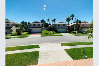 18801 NW 12th St #18801, Pembroke Pines, FL 33029 - Photo 38