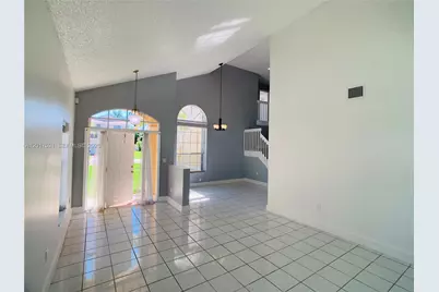 18801 NW 12th St #18801, Pembroke Pines, FL 33029 - Photo 8