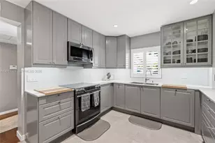 4002 S Cypress Ln, Pompano Beach, FL 33069 - Photo 12