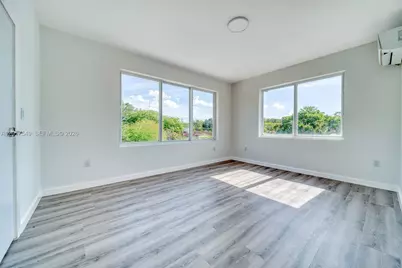2352 SW 5th St #5, Miami, FL 33135 - Photo 8
