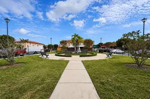 17184 SW 138th Ct, Miami, FL 33177 - Photo 2