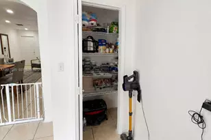 17184 SW 138th Ct, Miami, FL 33177 - Photo 8